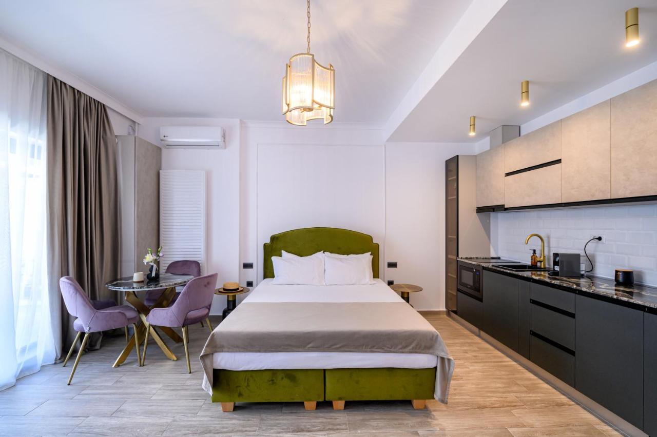 Black Pearl Loft Mamaia Exterior photo